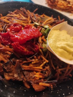 Fideuá  #Veganuary at CactusCat Bar in Barcelona