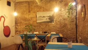 The nice atmosphere captured in a picture at CactusCat Bar in Barcelona