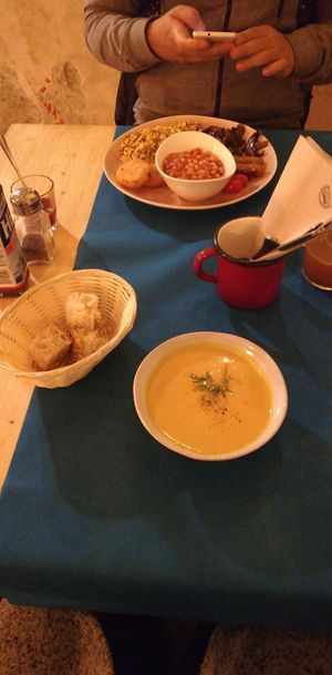 Pumpkin soup and english breakfast at CactusCat Bar in Barcelona