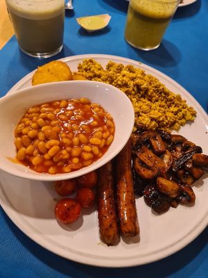 All day Breakfast at CactusCat Bar in Barcelona