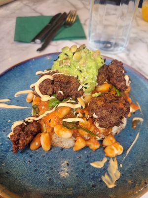 Vegan Suasage and Beans on Toast at Down to Earth in Glasgow