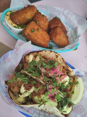 Mac and cheese bites and crunchy cauli taco's 😋 at Hello Rosie in Hamilton