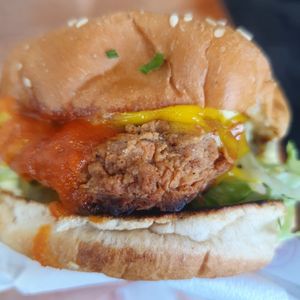 Buffalo Chucken Burger at Hello Rosie in Hamilton