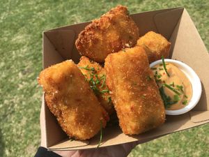 Mac n cheese bites at Hello Rosie in Hamilton