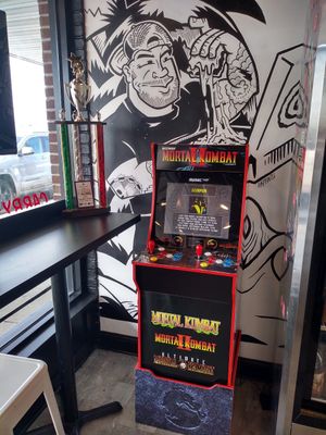 Arcade game at Ohio Pie in Brunswick