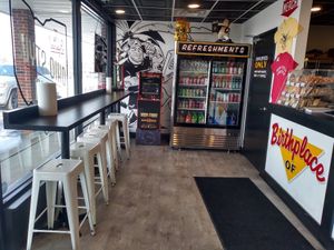 Window seats at Ohio Pie in Brunswick