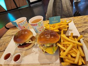  at Vedang - green burger | Mall of Berlin in Berlin