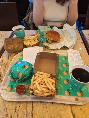  at Vedang - green burger | Mall of Berlin in Berlin