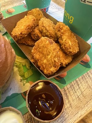   at Vedang - green burger | Mall of Berlin in Berlin