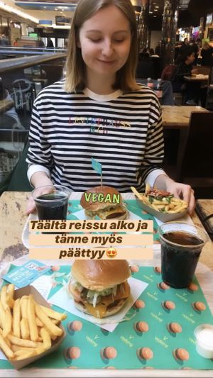 So happy at Vedang - green burger | Mall of Berlin in Berlin