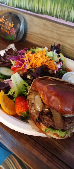  at Juicy's Wellness Cafe in Murfreesboro