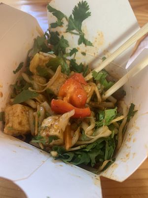 Udon noodles (without eggs) with shiitake, tofu, paprika, cilantro and red asian sauce  at Wok to Walk - Warmoesstraat in Amsterdam