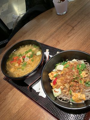 Ramen and Yaki Udon at Sasou in Munich