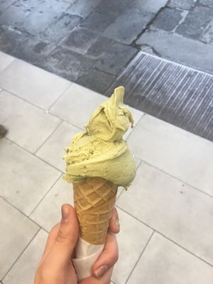 Vegan pistachio ice cream at Ciokkolatte in Padua