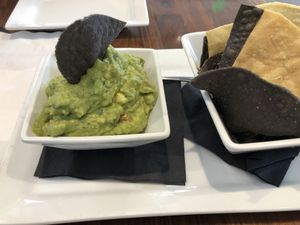 Their guacamole is vegan🥑 at Muck & Fuss in New Braunfels