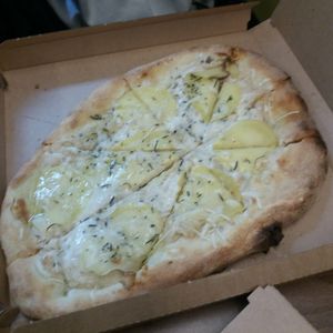 Nairobi pizza at POW - The Vegan Pizzeria in Copenhagen