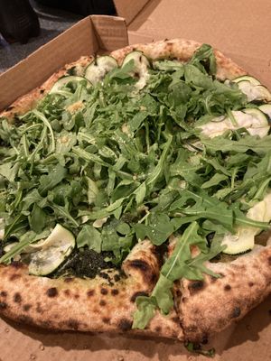 Pesto pizza at Double Zero in Venice