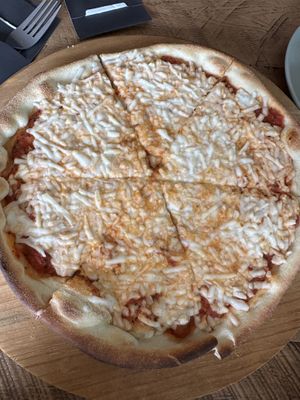 Vegan magaritha pizza   at Captain's Table in Findhorn