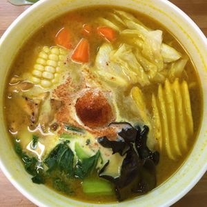 Curry ramen at Lóng Chú Shū Shí in Taichung
