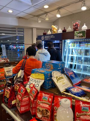 In store at JFK - Mezze - T8 in Jamaica