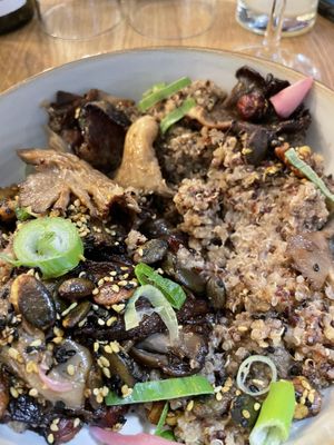 Vegan mushroom quinoa risotto    at La Cantine in Honfleur