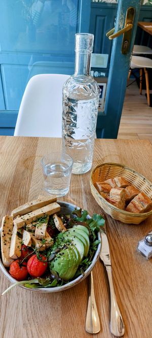 Tofu bowl at La Cantine in Honfleur