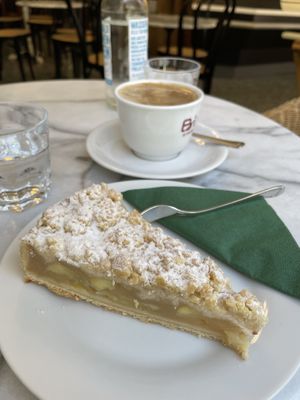 apple tart  at Cortés in Gottingen