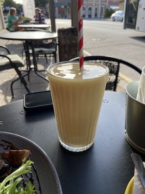 Oasis vegan smoothiee  at Four Seasons of Nosh in Tanunda