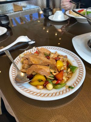 Kung Pao mock meat at Qún Xián Gé Shū Shí 群賢閣蔬食 in Keelung