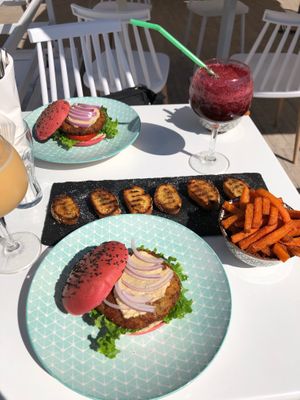 Vegan garlic bread  at Roof Burger Lab in Rhodes