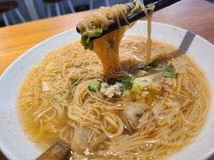 Thin noodles with vegge meat at QīngChūn Sù Miàn Xiàn - 青春素麵線 - Ching Chun in Taipei
