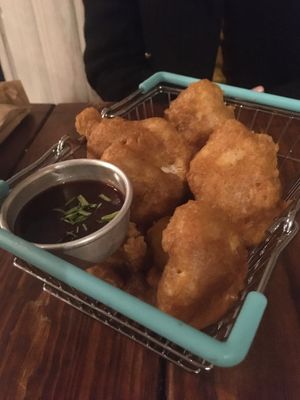 Cauliflower wings at Vegan Junkies in Lisbon