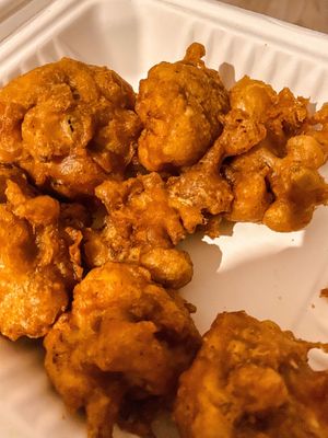 Cauliflower wings at Vegan Junkies in Lisbon