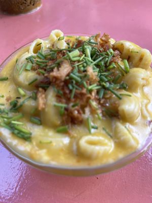 Mag‘n‘cheese  at Vegan Junkies in Lisbon