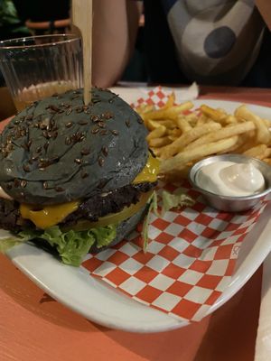 Burger   at Vegan Junkies in Lisbon