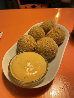 Cheeseballs  at Vegan Junkies in Lisbon