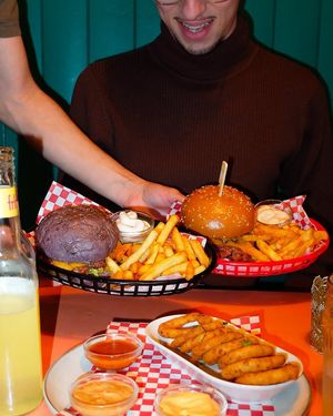 Burgers at Vegan Junkies in Lisbon