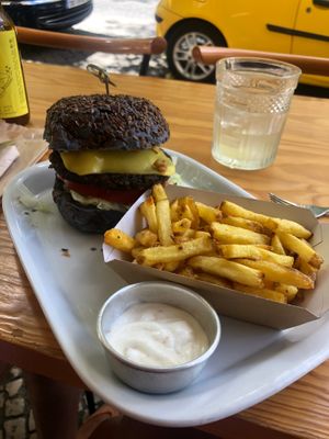 Black bun burger at Vegan Junkies in Lisbon