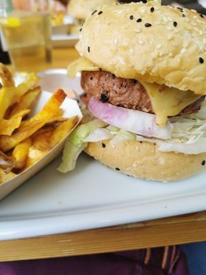 Beyond burger at Vegan Junkies in Lisbon