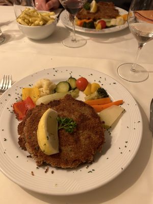 Vegan cordonbleu with a mushroom and bacon filling (200g) #Veganuary at Bahnhof in Kallnach