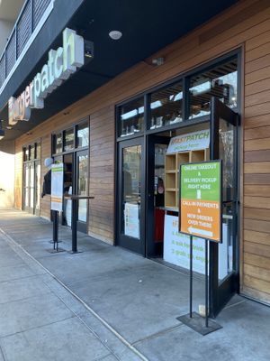 Outside they do have some tables  at Burger Patch in Sacramento