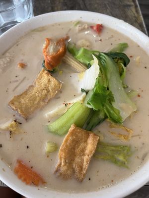 Veggie laksa (noodles at the bottom)  at West End Vegan Restaurant in West End