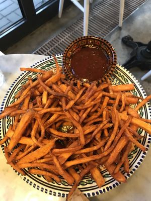 Sweet potato fries 😍 at Mango Vegan Street Food - Zelazna in Warsaw