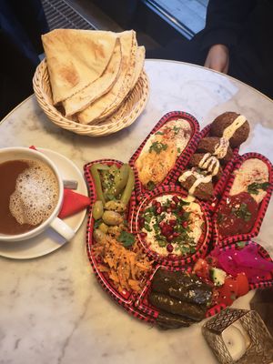 Mezze plate at Mango Vegan Street Food - Zelazna in Warsaw