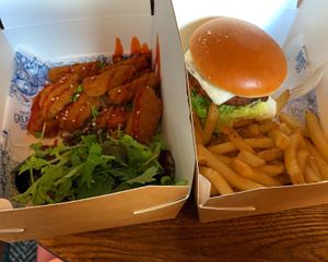 Moving mountains burger with the best seasoning on so tasty! Side of chia nuggets also very tasty I’d reccomend  at Head of Steam in Durham