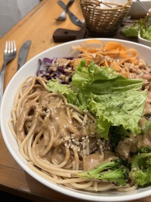 Thai bowl   at Buddha Bowls in Santa Cruz