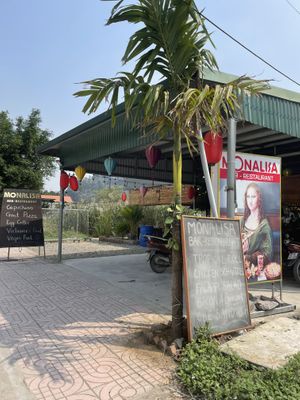   at Mona Lisa Bar Restaurant  in Ninh Binh