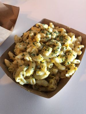 Mac n cheese at Vegan Food House in Dallas