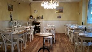 Interior at Dieci Pizza in Kuesnacht