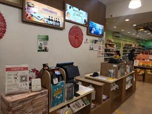 Cashier counter at Yes Natural in Central Singapore